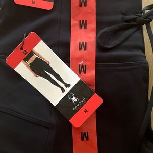 Women’s NWT medium Spyder Black legging
